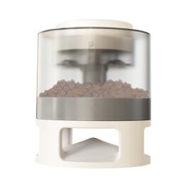 Fun Pet Food Catapult