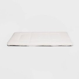 Filled Tri-fold Crate Dog Mat - M - Boots & Barkley™